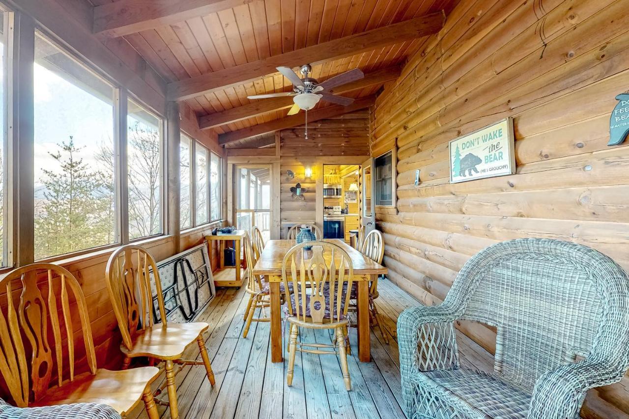Lazy Bear Lodge Севьервилл Экстерьер фото